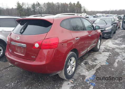 2015 Nissan Rogue Select S z USA, uszkodzony, nr VIN JN8AS5MV7FW751141